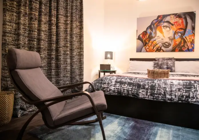 Airbnb: Νέοι κανόνες - Πρόστιμα και όριο ακινήτων