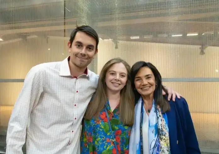 Θάνατος Λένας Σαμαρά: Σοβαρά ερωτήματα για τις καθυστερήσεις – Τι λέει ο καθηγητής Παναγιώτης Βλαχογιαννόπουλος