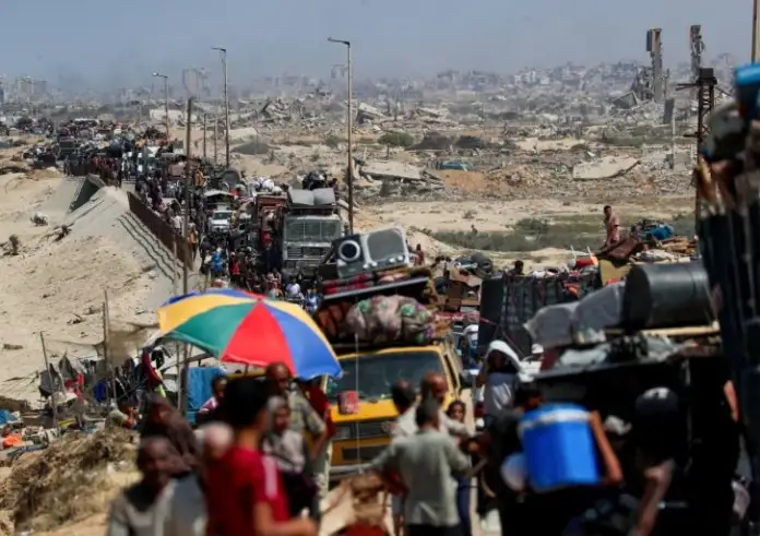 Ισοπεδώνεται η Γάζα από τις ισραηλινές επιθέσεις – Νεκρά παιδιά, χιλιάδες άμαχοι σε φυγή