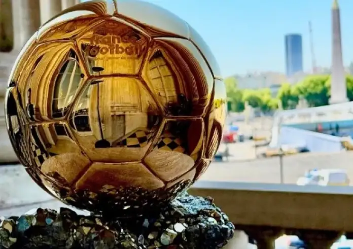 Χρυσή Μπάλα 2025: Απόψε η μεγάλη βραδιά – Φαβορί ο Ουσμάν Ντεμπελέ