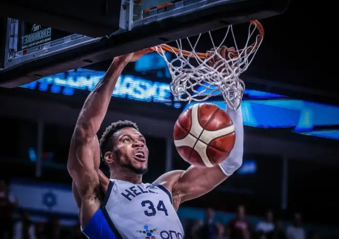 EuroBasket 2025: Η Ελλάδα απέναντι στην Τουρκία για το όνειρο του τελικού