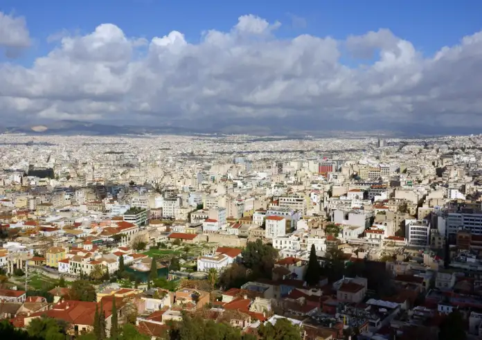 Ακίνητα: Συνεχίζεται η άνοδος στις τιμές το 2025 – Αυξήσεις μέχρι και στην επαρχία