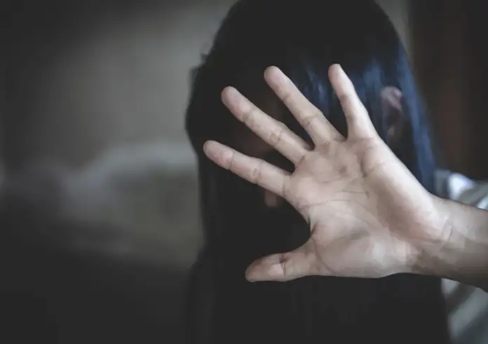 Σοκάρουν οι μαρτυρίες για τον 42χρονο παραγωγό ερωτικών ταινιών – Συνελήφθη για εμπορία ανθρώπων και βιασμούς