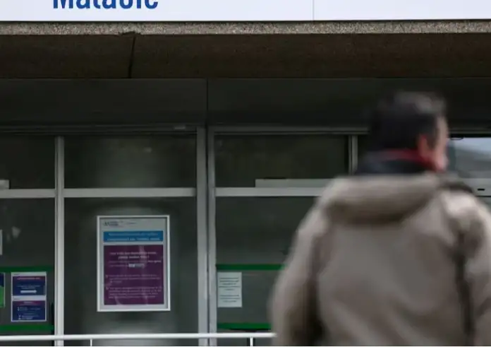 Ιδιωτικοί ντετέκτιβ παρακολουθούν εργαζόμενους για «ύποπτες» αναρρωτικές άδειες