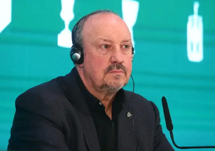 Ο Παναθηναϊκός παρουσίασε τον Ράφα Μπενίτεθ: «Ο στόχος είναι να κερδίσουμε το Πρωτάθλημα»