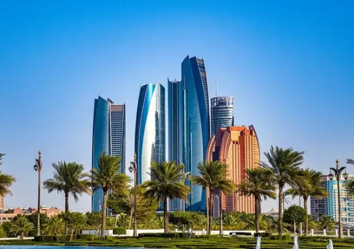 Η πιο ευτυχισμένη πόλη του κόσμου για το 2025. Δεν βρίσκεται ούτε στην Ευρώπη, ούτε στην Αμερική