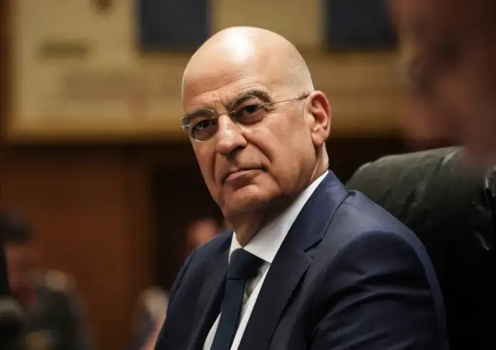 Νίκος Δένδιας: Το Μνημείο του Αγνώστου Στρατιώτη δεν προσφέρεται για πολιτικές αντιπαραθέσεις