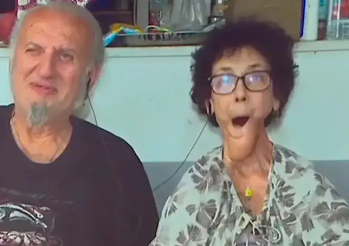 Καταγγελία-σοκ: Γυναίκα που νίκησε τον καρκίνο στη γλώσσα κατηγορεί γιατρό ότι παραμόρφωσε το πρόσωπό της