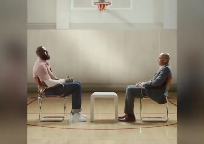 ΛεΜπρόν Τζέιμς: Η απόφαση των αποφάσεων ήταν τελικά… διαφήμιση για κονιάκ