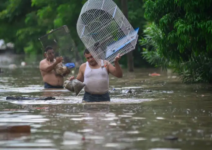 Μεξικό: Η χειρότερη κακοκαιρία των τελευταίων ετών – 41 νεκροί, πόλεις αποκλεισμένες από τις πλημμύρες
