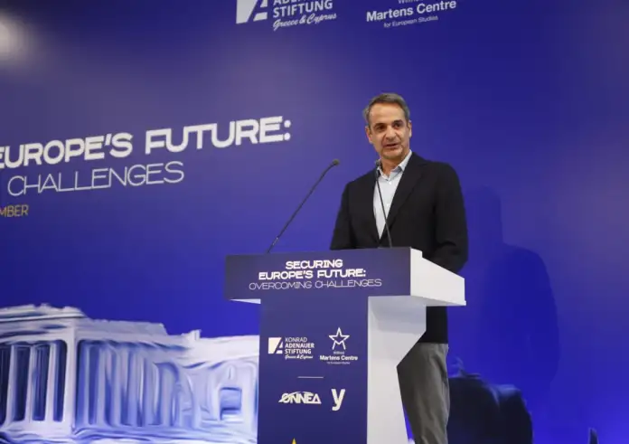 Μητσοτάκης στο Συνέδριο της ΟΝΝΕΔ: Η Ελλάδα αλλάζει – μόνο η ΝΔ εγγυάται πορεία με ασφάλεια και ελπίδα