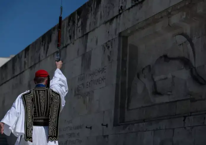 Μητσοτάκης για Άγνωστο Στρατιώτη: Η ρύθμιση εμπεδώνει το προφανές – Ο Δένδιας δεν εξέφρασε διαφωνία