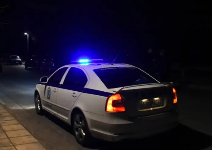 Θεσσαλονίκη: Γρονθοκόπησαν 46χρονο και απείλησαν τους αστυνομικούς – Τρεις συλλήψεις