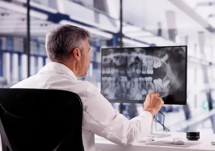 Στοματική υγεία και καρκίνος παγκρέατος — Τι δείχνει νέα, μεγάλη μελέτη