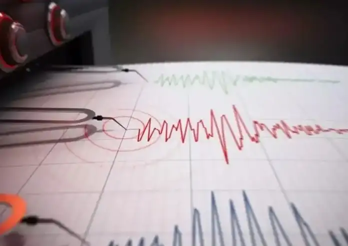 Ισχυρός σεισμός τώρα 5 Ρίχτερ στην Κωνσταντινούπολη