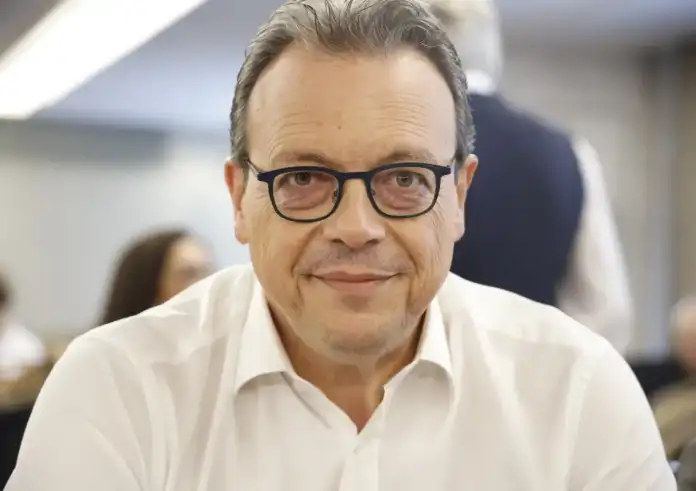 Σωκράτης Φάμελλος: Καθαρό «ναι» σε σύγκλιση με Τσίπρα, κάλεσμα για ενωτική προοδευτική πορεία