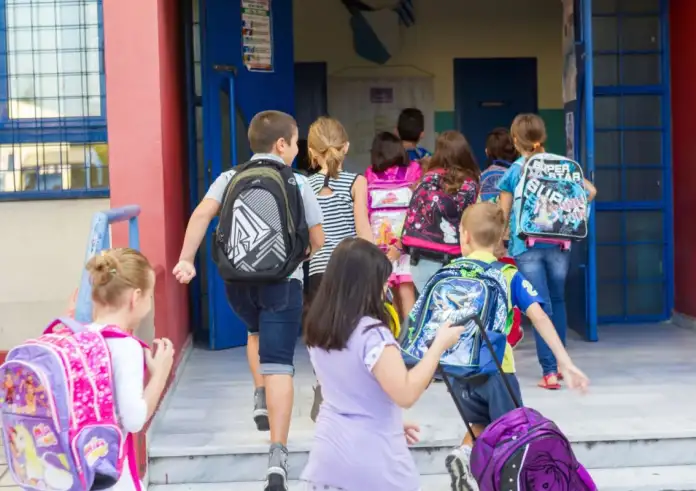 Το «ChatGPT Edu» στα ελληνικά σχολεία – Ξεκινά το πιλοτικό πρόγραμμα «AI in Schools» από τον Δεκέμβριο