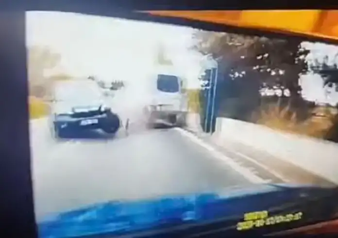 Θεσσαλονίκη: Συγκλονιστικό βίντεο από καραμπόλα πέντε οχημάτων