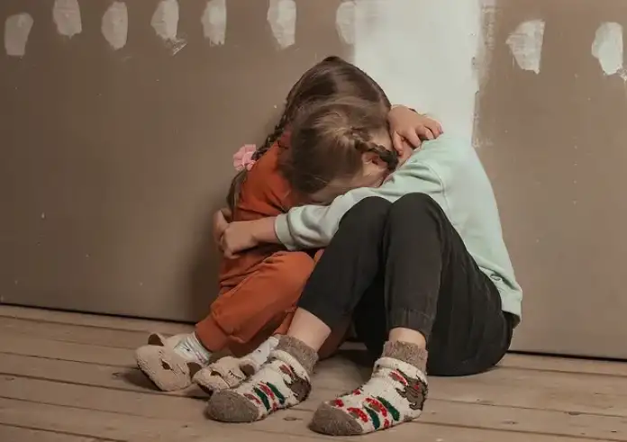 Μπαμπούλη βοήθεια, θείε μη σκοτώσεις τη μαμά: Συγκλονίζει η μαρτυρία για την επίθεση με τσεκούρι