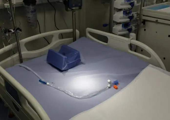 Το συγκινητικό μήνυμα της μητέρας του 18χρονου Μάριου που μεταφέρεται στο Τορίνο για σωτήρια θεραπεία