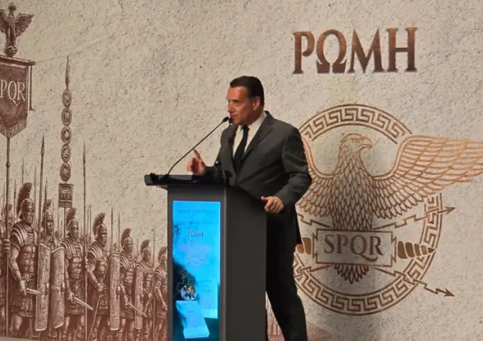 Γεωργιάδης για το νέο του βιβλίο: Ευχαριστώ τον Τσίπρα για τη διαφήμιση