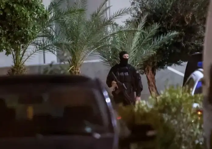 Βορίζια: Πυροβολισμοί στα σπίτια των Καργάκηδων μετά τη βόμβα. Οι αστυνομικοί ήταν για τον Βορίδη