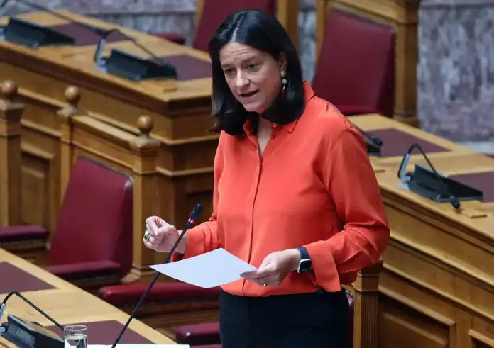 Ανακοινώνεται σήμερα η συμφωνία για τις συλλογικές συμβάσεις – Τι προβλέπει ο οδικός χάρτης έως το 2026