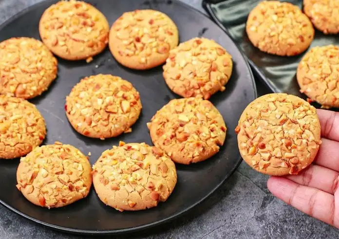 Λιώνουν στο στόμα: Η πιο αρωματική συνταγή για μπισκότα φιστικιού που θα γίνουν η νέα σας εμμονή