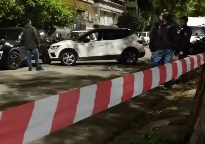 Μπαλάσκας για Νέο Κόσμο: Χοντρό τσαμπούκι ο Αλβανός πυγμάχος - Φονικό όπλο το χέρι του