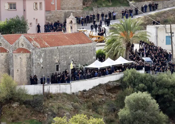 Βορίζια: Η μητέρα των Φραγκιαδάκηδων μιλά για πρώτη φορά μετά το φονικό