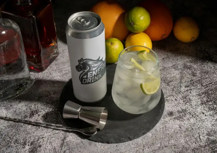 Γιατί τα ενεργειακά ποτά σε κουράζουν αντί να σε τονώνουν