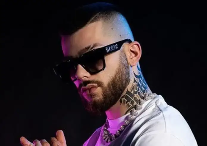 Σύλληψη του τράπερ Kidd στην Κηφισιά – Βρέθηκαν ναρκωτικά λίγο πριν από μαθητικό πάρτι