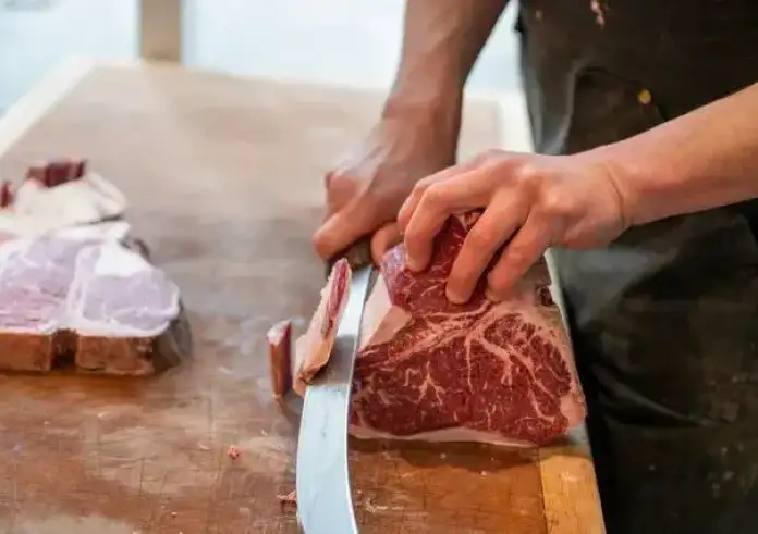 Τραγωδία στο Κιλκίς: 40χρονος κρεοπώλης πέθανε μετά από σοβαρό τραυματισμό στο πόδι