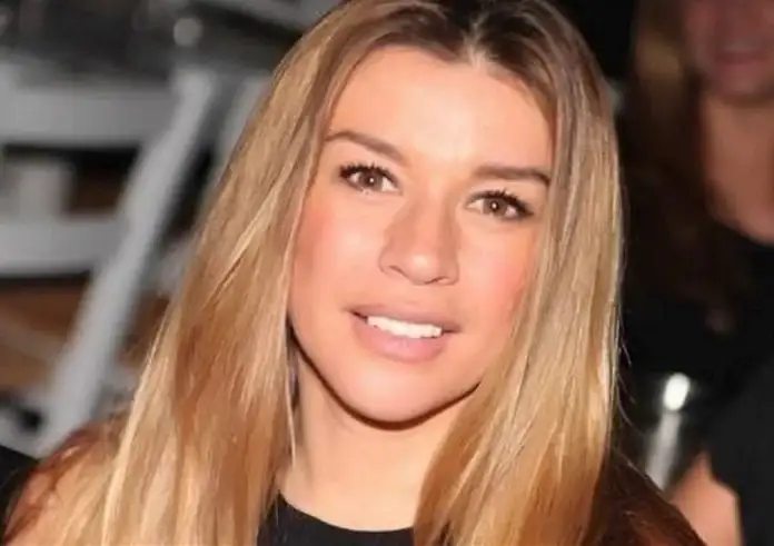 Έρρικα Πρεζεράκου για τον παλαιοημερολογίτη ιερέα: Μου ζήτησε χρήματα δύο φορές