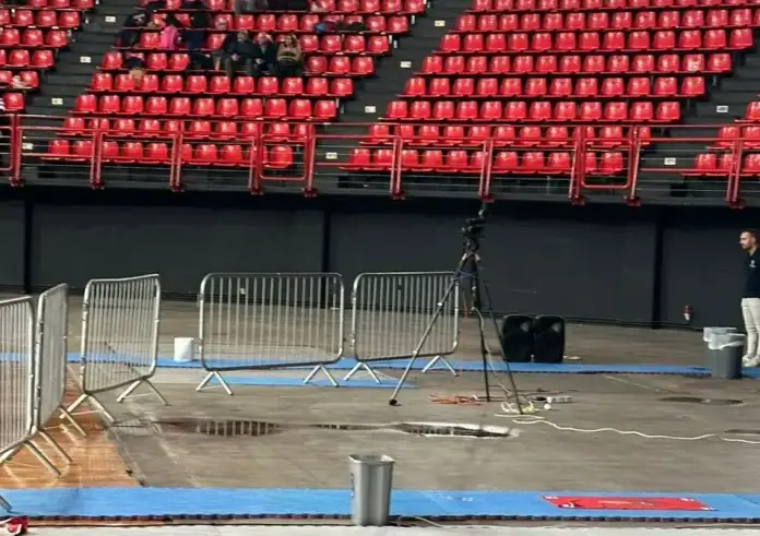 Νέα πλημμύρα στο ΣΕΦ από την πρωινή καταιγίδα – Κίνδυνος αναβολής στο Πανελλήνιο τάε κβο ντο