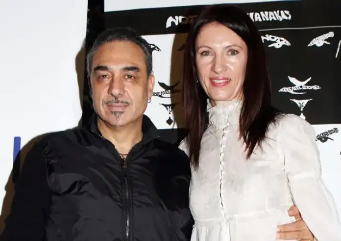 Πέθανε η σύζυγος του Νότη Σφακιανάκη ανήμερα των γενεθλίων του