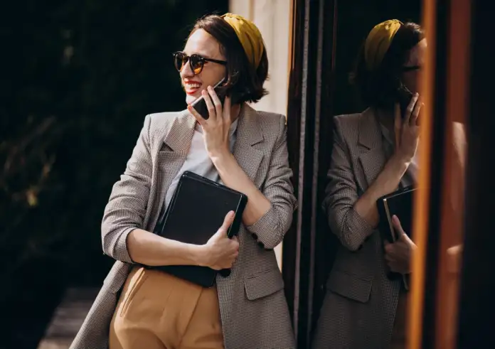 Όσοι είναι πραγματικά πλούσιοι αλλά το κρύβουν, συνήθως έχουν αυτές τις 8 διακριτικές συμπεριφορές