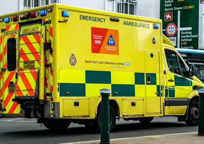 «Τα ασθενοφόρα δεν είναι ταξί», άκουσε οικογένεια που ικέτευε για βοήθεια – Πέθανε ο 5χρονος γιος τους