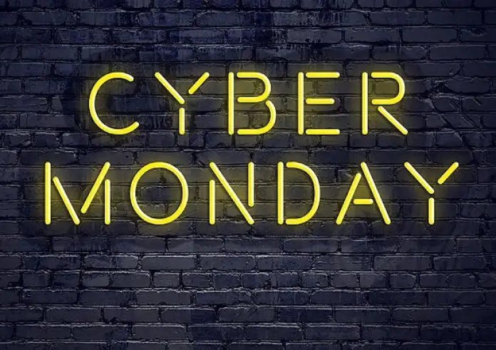 Cyber Monday 2025: Οι παγίδες των online προσφορών και όσα πρέπει να προσέξουν οι καταναλωτές