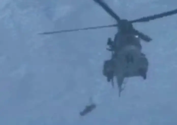 Βαρδούσια: Βίντεο από τη δύσκολη ανάσυρση των σορών των ορειβατών