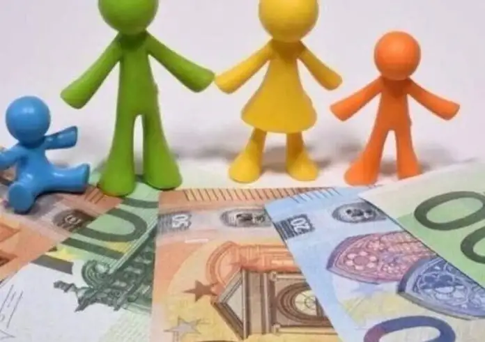 Επίδομα Παιδιού Α21: Νωρίτερα η πληρωμή – Ποιοι θα δουν διπλά χρήματα