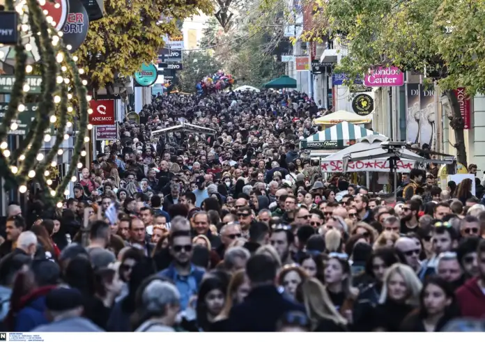 Ξεκινά το εορταστικό ωράριο στα καταστήματα – Εντατικοί έλεγχοι για ανατιμήσεις και νέα εφαρμογή καταγγελιών