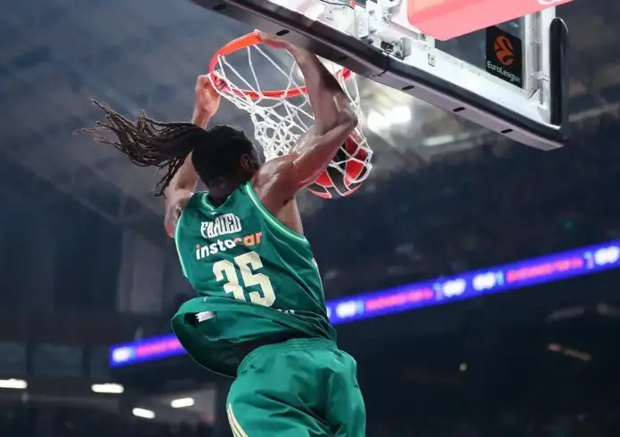 Κένεθ Φαρίντ: Ο απόλυτος MVP του Νοεμβρίου στην EuroLeague