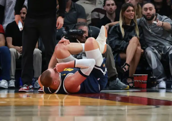 NBA: Σοκ στους Νάγκετς με τον τραυματισμό του Γιόκιτς