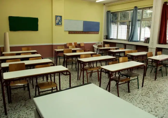 Κυψέλη: Σοβαρό επεισόδιο με μαχαίρι σε σχολείο – Τραυματίστηκε 14χρονη μαθήτρια