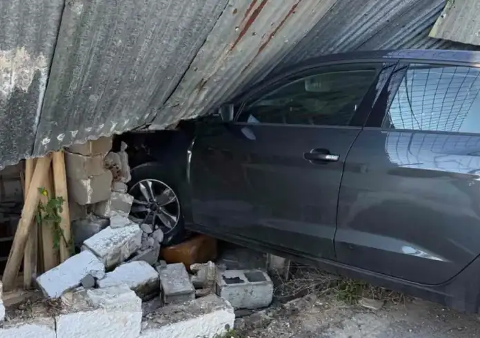 Σοκ στον Ασπρόπυργο: Αυτοκίνητο χτύπησε 12χρονη μετά από επικίνδυνη προσπέραση – Νοσηλεύεται στο Παίδων