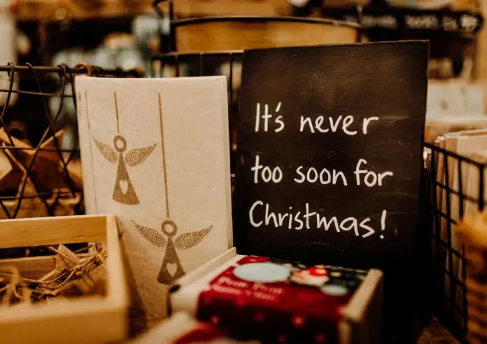 Επιδόματα ΟΠΕΚΑ: Πόσο νωρίτερα θα πληρωθούν τα Χριστούγεννα – Τι αλλάζει από τον Δεκέμβριο 2025