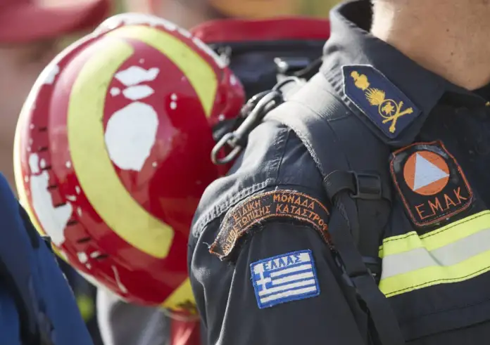 Θρίλερ στα χιονισμένα Βαρδούσια: Χωρίς αισθήσεις εντοπίστηκαν τρεις ορειβάτες κάτω από χιονοστιβάδα