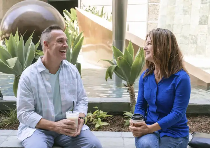 Μήπως είσαι πολύ επικριτικός και διώχνεις τους ανθρώπους μακριά σου;