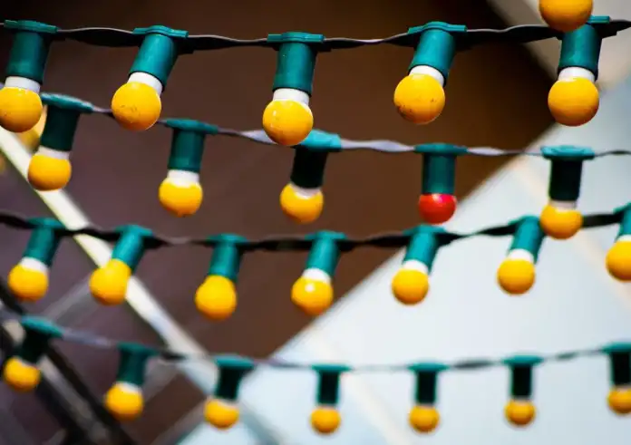 Ρεύμα: Τι αλλάζει με τα νέα πορτοκαλί τιμολόγια – Πότε εφαρμόζονται